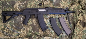 Image 2 for AK-104 / 105 Magpul with flat hopup and accessories