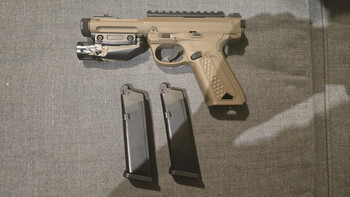 Image 4 pour Lot of 2 AEGs, 1 sniper, 1 pistol and 3 rigs (read description)