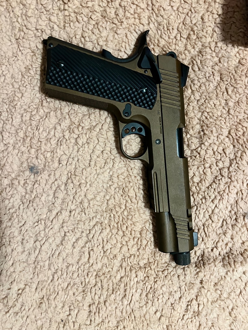 Image 1 for secutor rudis acta non verba