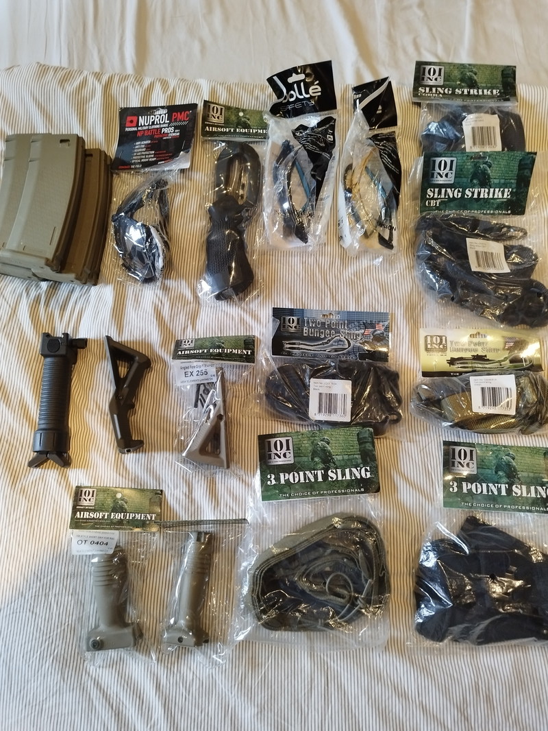 Imagen 1 de Elk item aan 5 euro