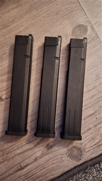 Image 3 for 3x Vmp1 / Mp9 magazijnen mags