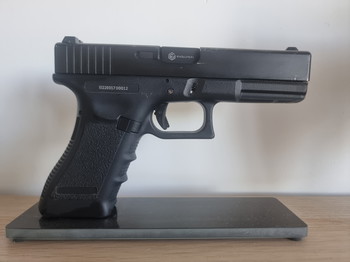 Image 3 for Evolution Glock 17 pistol + case + stand + combined laser and tactical light.