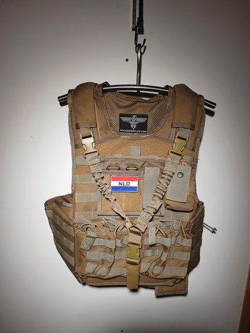 Bild 3 für Coyote plate carrier invader gear