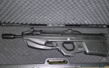 Imagen para FN F2000