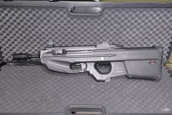 Imagen 2 de FN F2000
