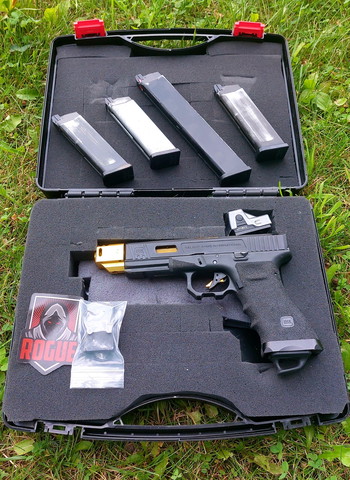 Image 3 for Beautiful TM Glock 17 SAI Custom Full Upgrade
