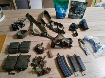 Imagen 2 de Opruim - specna arms - alles weg