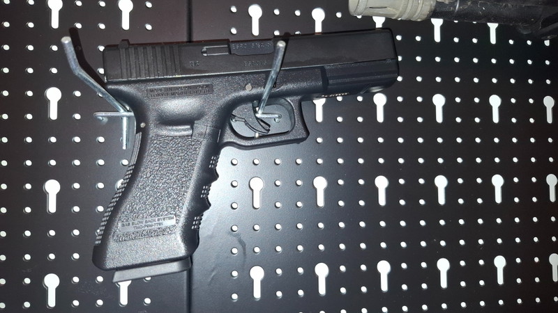 Image 1 for Tm glock 18c + 1 extra mag