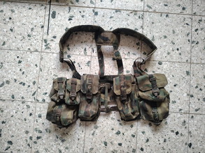 Bild für Split chest rig spanish army