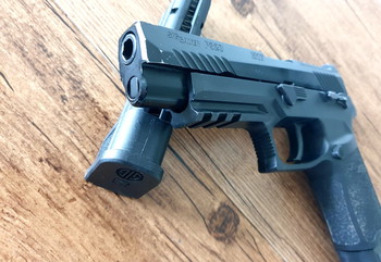 Imagen 4 de VFC Sig Sauer P320-M17 met holster en 2 originele mags