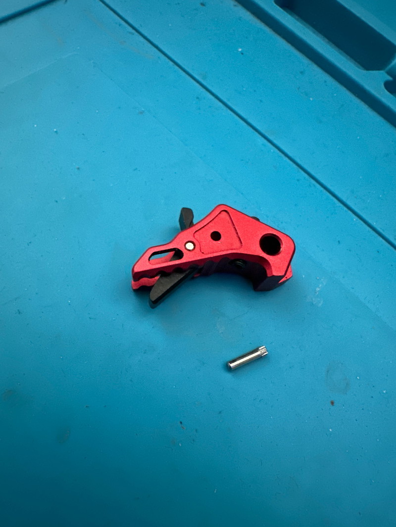 Afbeelding 1 van AAP-01 Adjustable Trigger ROOD