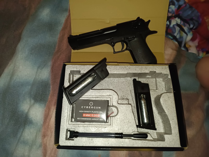 Afbeelding 1 van Desert eagle vol auto