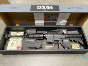Image pour Nieuw in doos - Tokyo Marui M4A1 AEG