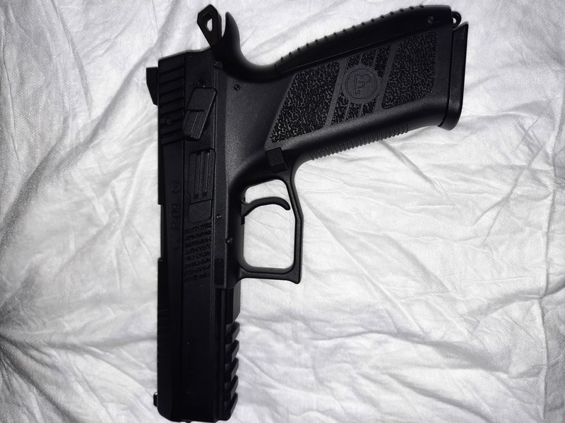 Image 1 for Cz p 09