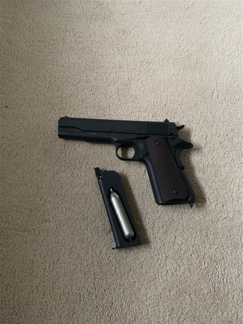 Image 1 for Airsoft Pistol