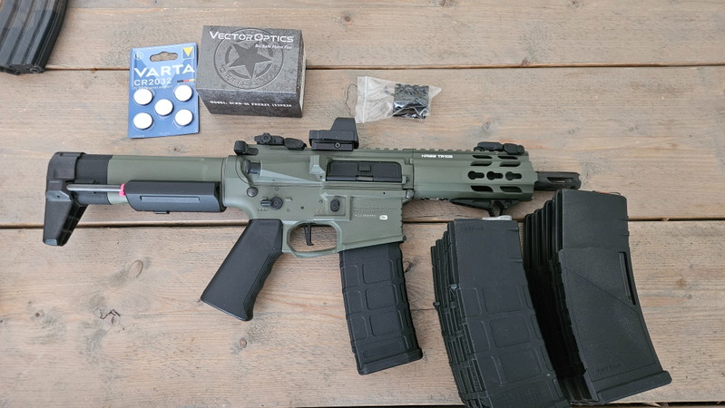 Bild 1 für Geupgrade Krytac Trident MK2 PDW met Vector Optics red dot