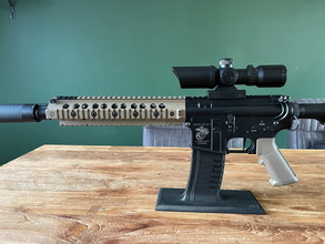 Afbeelding van Specna Arms M4 Edge DMR (geüpgraded)