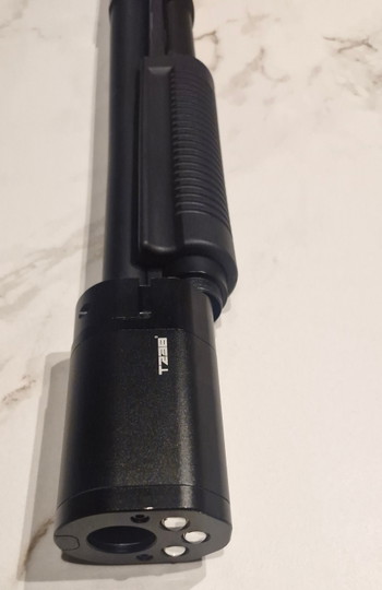 Image 4 for Breacher Shotgun met Tracer
