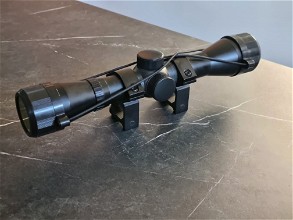 Afbeelding van 4X32 Sniper/DMR Scope + ring mounts + beschermingskappen