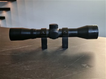 Afbeelding 3 van 4X32 Sniper/DMR Scope + ring mounts + beschermingskappen