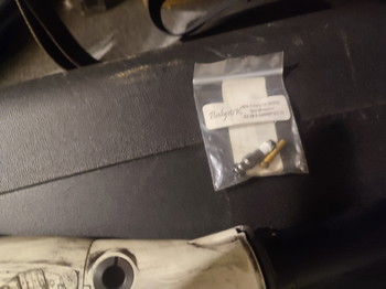 Bild 3 für M870 CERAKOTE EDITION LIMITEE STORMTROOPER - AAC CUSTOM