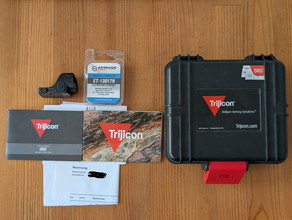 Image for RS Trijicon SRO 2.5 MOA Red Dot