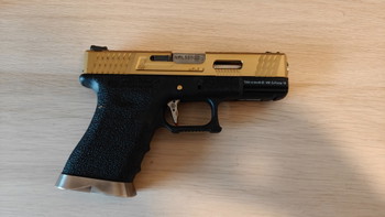 Image 3 for We Glock 19 goud upgraded