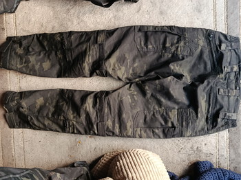 Image 2 for Idogear UFC Pants MC Black + Windbreaker Multicam Style!