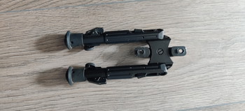 Afbeelding 3 van Ares Amoeba Airsoft M-Lok Folding Modular Bipod Short