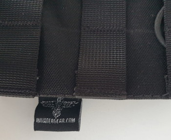 Afbeelding 3 van holster en m4 pouch  invader gear black