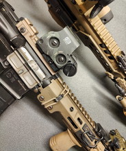 Imagen para Evolution Gear EXPS (Multicam Black) & American Defense - Eotech R2 riser (FDE)
