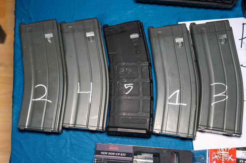 Imagen 1 de 2x VFC Grey magazines