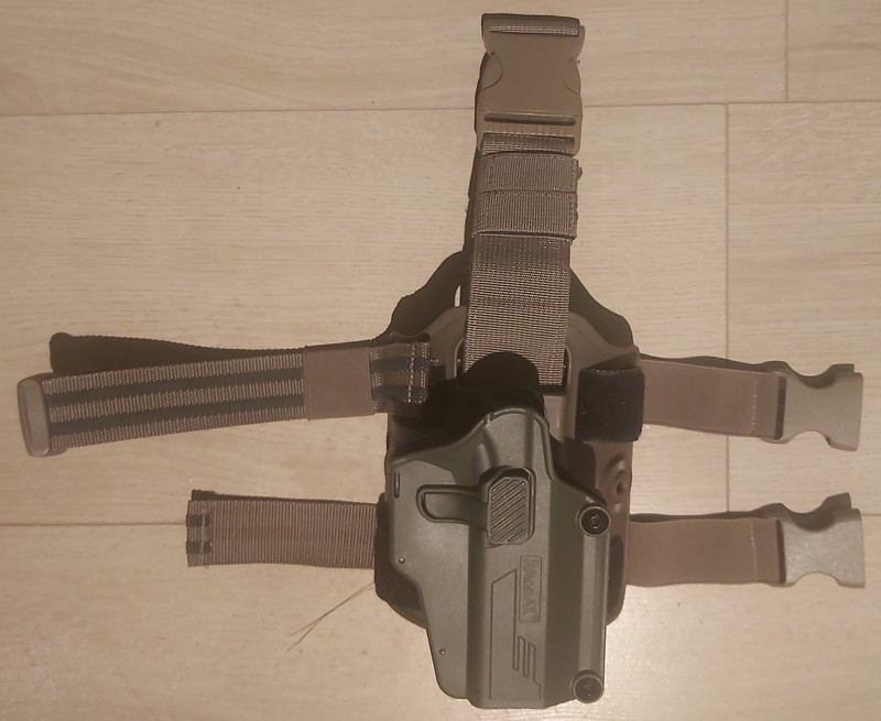 Afbeelding 1 van Tactical drop leg platform + amomax universeel holster