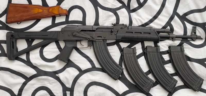 Afbeelding 1 van AKM GHK v2 GBBR + MOE furniture en 4 magazijnen