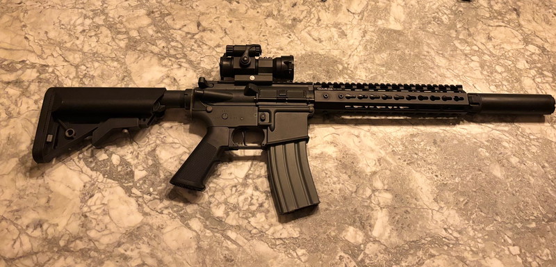 Bild 1 für M4 AR15 | Umarex/Elite Force | AEG | Upgraded