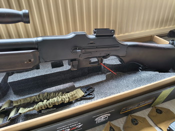 Afbeelding 2 van S&T M1918A2 G3 AEG Real Wood Incl Belt + 6x Midcap + 1x Hicap
