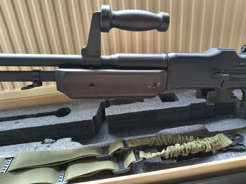 Afbeelding 3 van S&T M1918A2 G3 AEG Real Wood Incl Belt + 6x Midcap + 1x Hicap