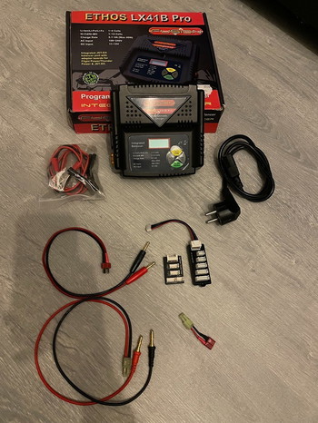 Afbeelding 2 van Lipo charger ETHOS LX41B pro