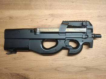 Afbeelding 2 van Cyma p90