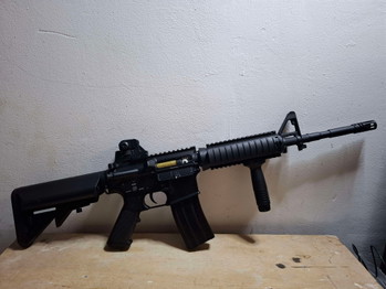 Bild 3 für Nette Cybergun Colt M4A1 CQBR - AEG - STOCK - GOOD CONDITION