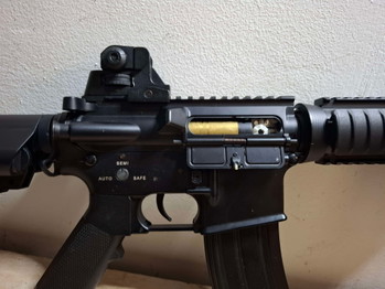 Bild 4 für Nette Cybergun Colt M4A1 CQBR - AEG - STOCK - GOOD CONDITION