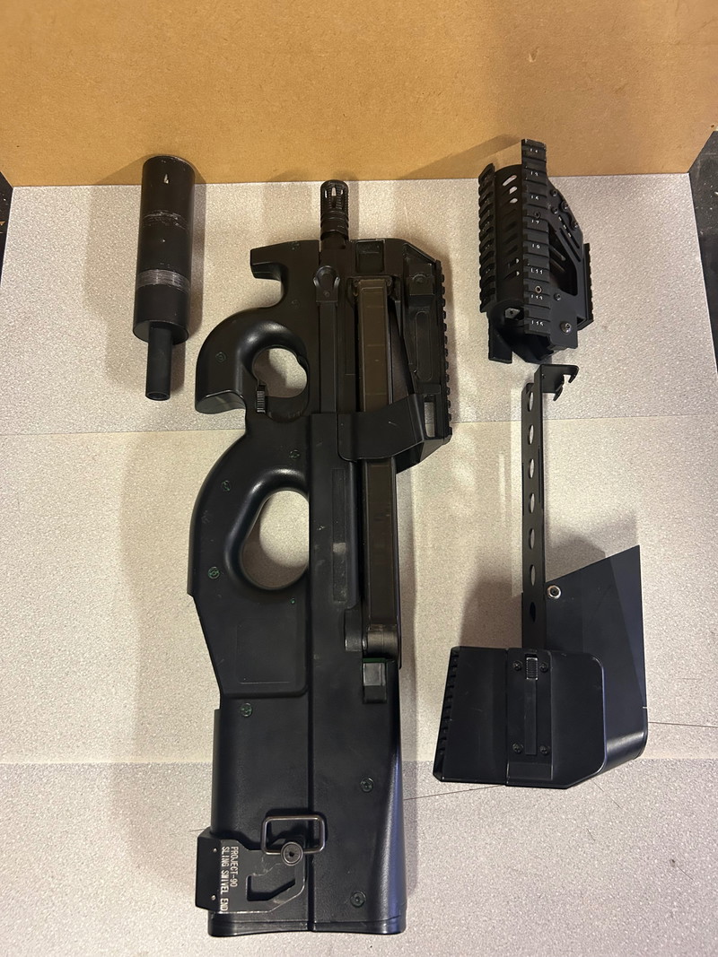 Bild 1 für Cyma P90 met accessoires