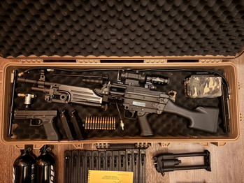 Bild 2 für VFC M249 minimi en Glock 17 gen 4