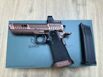 Afbeelding 2 van EMG TTI 2011 Sand Viper