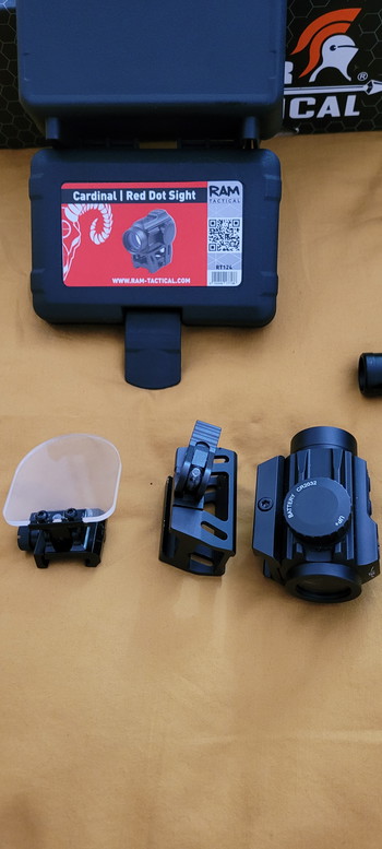 Afbeelding 5 van LT-32 GEN2 Pro Full Metal M4 AEG + Accessoires