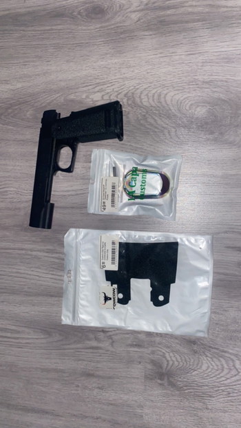 Image 2 for Tm capa originele slide en grip , grip tape , rainbow maggwel