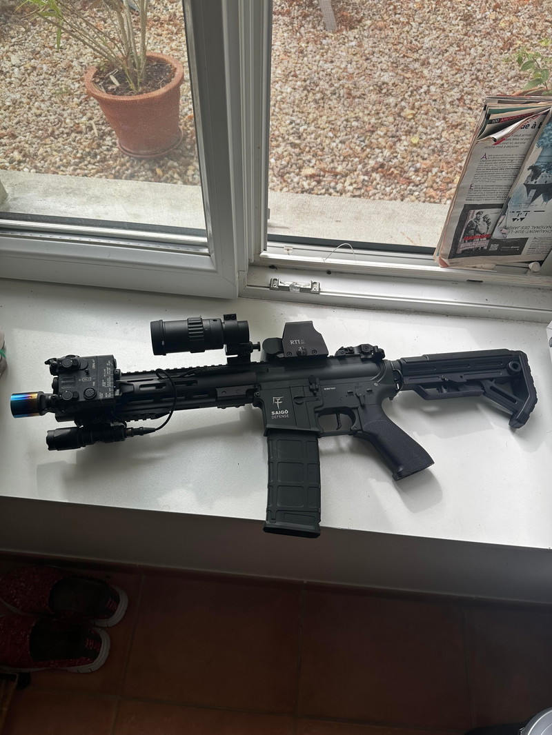 Image 1 for Custom AEG M4 black SAIGO DEFENSE