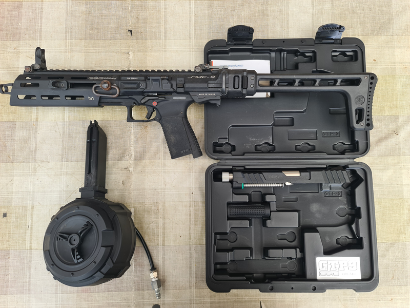 Afbeelding 1 van G&G smc 9 met hpa drum met pistol upper en defecte 3d print drum