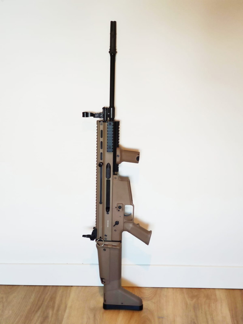 Afbeelding 1 van Classic Army FN SCAR-H / MK17