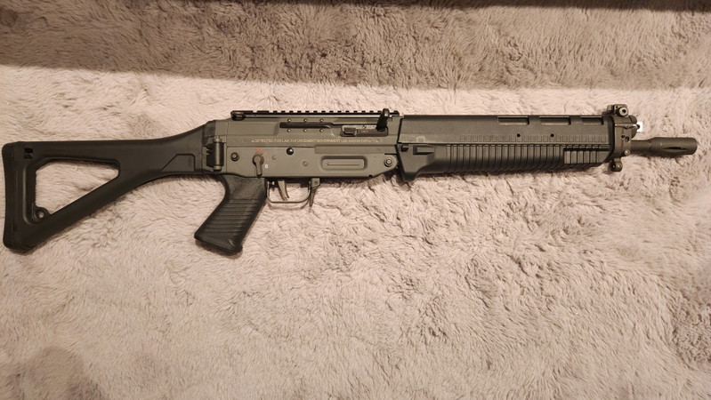 Image 1 for GHK SIG 551